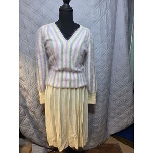 Vintage Ms Kipps Angora Wool Knit Set Striped V-Neck Sweater Pleated Skirt Cream